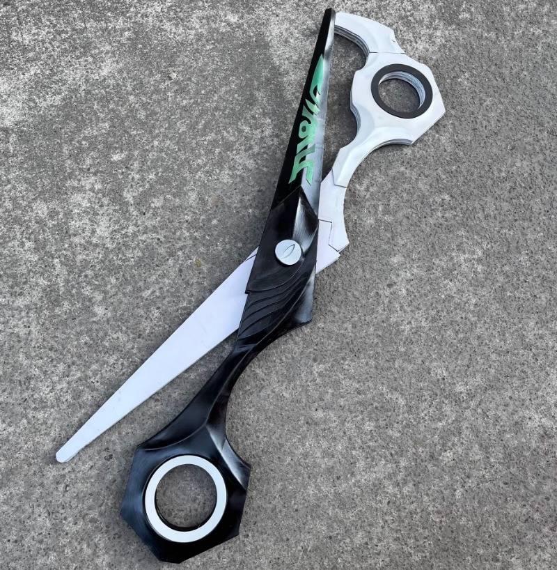 1.2m Riyo Reaper Giant Scissor - Anime Cosplay Photoshoot 评论和价格